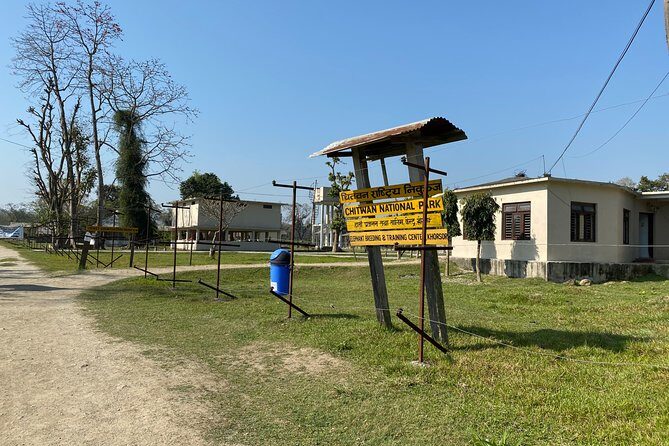 1 Night 2 Days Chitwan Jungle Safari Tour from Pokhara or Kathmandu - Practical Tips to Make This Safari Feel Worth It