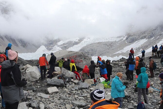 12 Day Everest Base Camp Guided Trek - Phakding to Namche Bazaar: river crossings and that first big “wow”