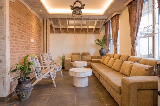 29 Day Ayurveda & Yoga Retreat in Kathmandu, Nepal - Your Nepal Ayurveda Home Base: Air-Con Rooms, Spa Facilities, Rooftop 360