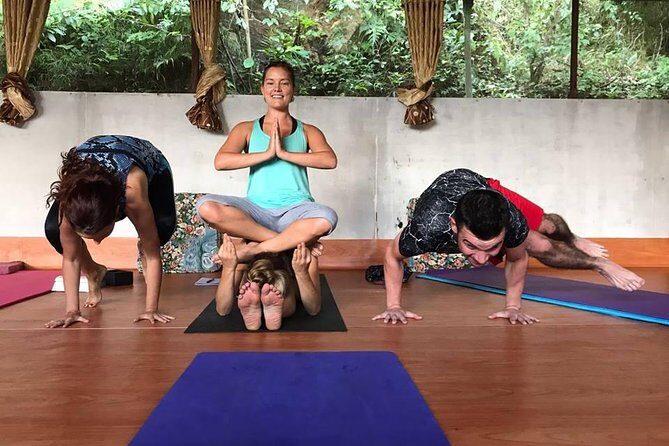 8 Days Holiday Yoga, Meditation, Tour & Hiking Retreat in Kathmandu, Nepal - Day-by-day breakdown: temples, rest time, and the hiking day