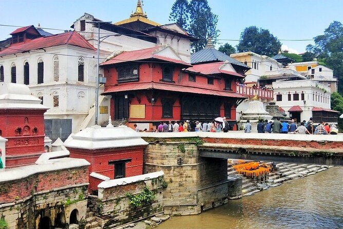 8 Days Tour in Nepal (3 Star Accommodation) - Entering Nepal’s Big Three: Kathmandu, Chitwan, and Pokhara