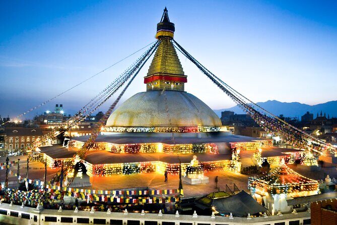 8 Days Tour in Nepal (Accommodation at 5 Star Hotel) - What This 8 Days Kathmandu–Chitwan–Pokhara Route Really Gives You