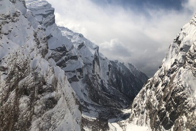 Annapurna Base Camp Trek from Pokhara 7 Days - Jhinu Danda and hot springs: recovery with a view