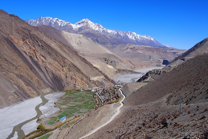 Annapurna Circuit Short Trek - Food and comfort: included meals and the tea house trade-offs