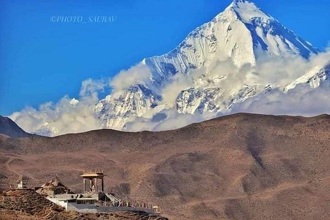 annpurna base camp trekking - Guides and porters: why the trip feels safer than it looks