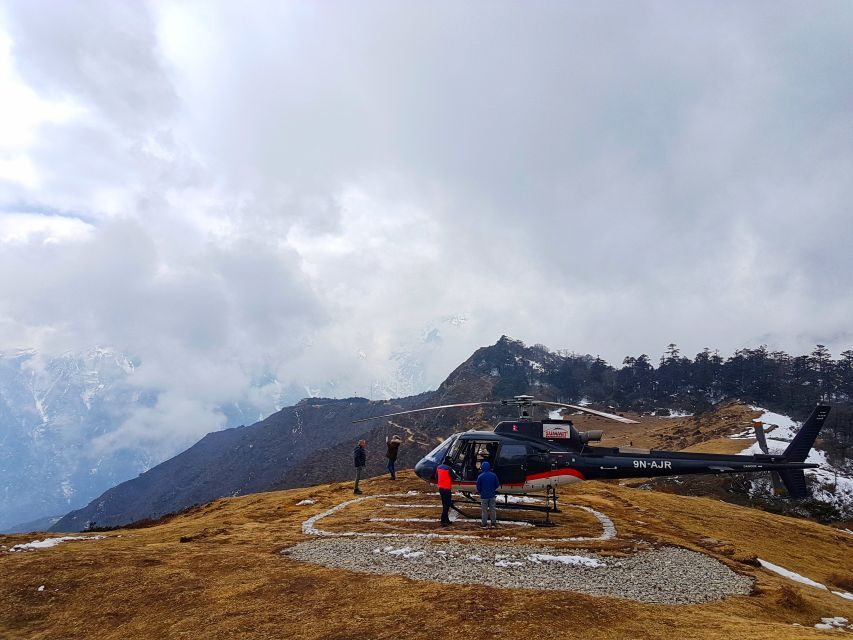 Everest Base Camp: 3 Hour Helicopter Sightseeing Tour - Everest View Hotel: The 45-Minute Cloud-Level Break