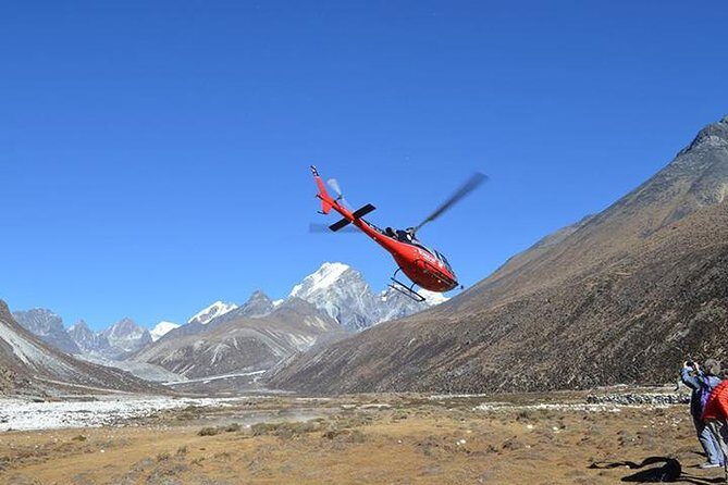 Everest Base Camp Helicopter Tour landing at Hotel Everest View - Why This Everest Helicopter Route Feels Worth It