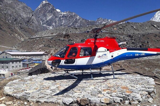 Everest Base Camp Helicopter Tour Stop at Hotel Everest View. - Pheriche split strategy for window seats