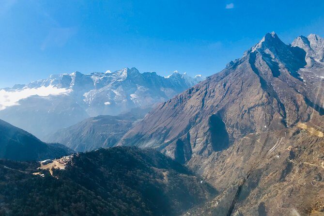 Everest Base Camp Helicopter Tour with Hotel Everest View Landing - Hotel Everest View landing: why that breakfast stop matters