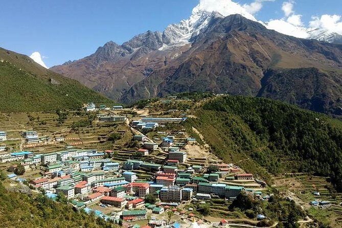 Everest Base Camp Trek - Lodges, meals, and the porters who quietly do the heavy lifting