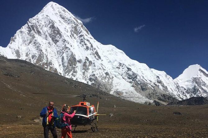 Guaranteed Landing at Everest Base Camp Kalapathar by Helicopter - Group size and the “private” feeling