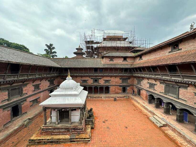 Kathmandu: 7 UNESCO Sites Tour with Optional Dinner - Stop 6: Boudhanath Stupa, Pilgrims in Motion