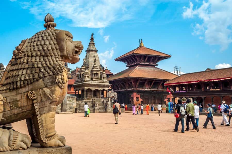 Kathmandu: 7 UNESCO Sites with Lunch - The Lunch Plan: Packed Snacks Plus Meal Breaks
