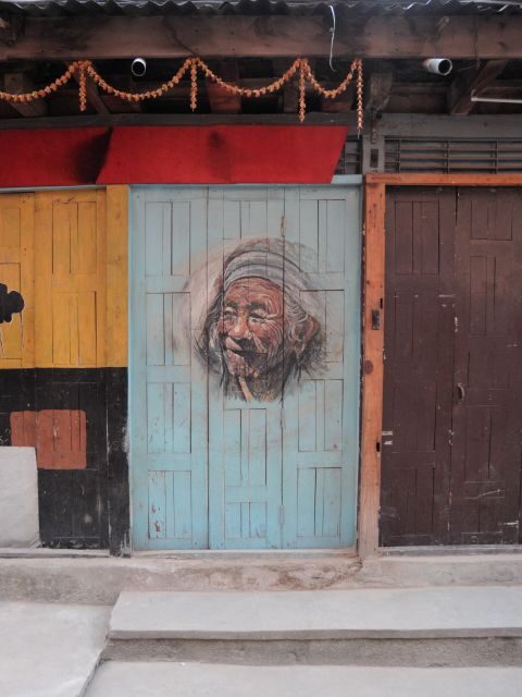Kathmandu City Sightseeing Bus tour (5 Sights) - The operator role: helpful management, limited narration
