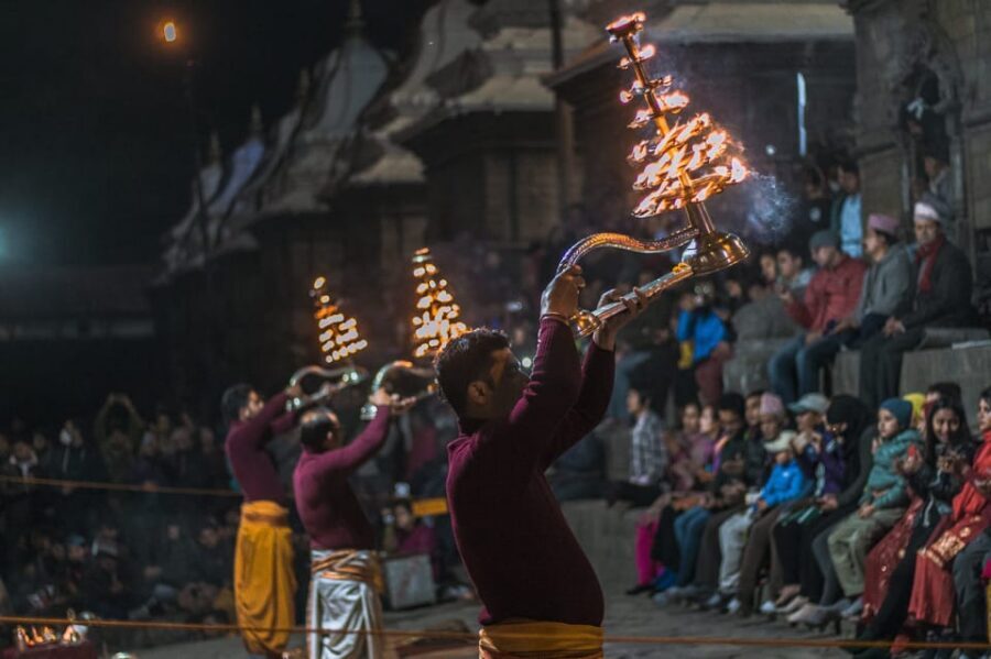 Kathmandu: Pashupatinath Temple Aarti Night Tour - The 3-hour plan: pickup, drive, and where time goes