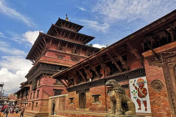 Kathmandu Valley Trek - What’s included on your nights: teahouse and hotel comfort levels