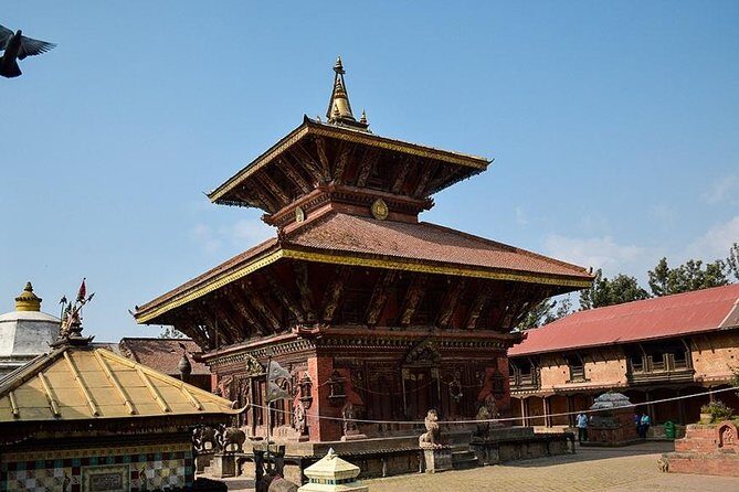 Nagarkot and Changu Narayan Hiking Tour from Kathmandu - The Trail Between Temple and Town: Farms, Forest, and Village Life
