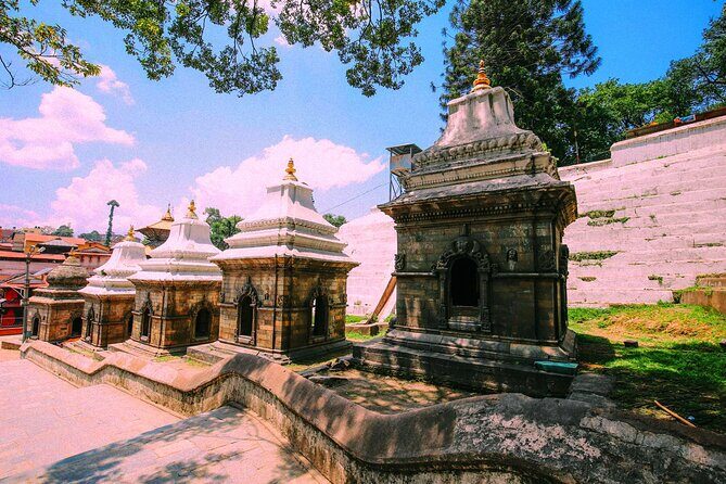 Pashupatinath Temple, Hindu Crematorium and Aarati in-depth Tour - 2:00 pm Timing and the 4–5 Hour Pace