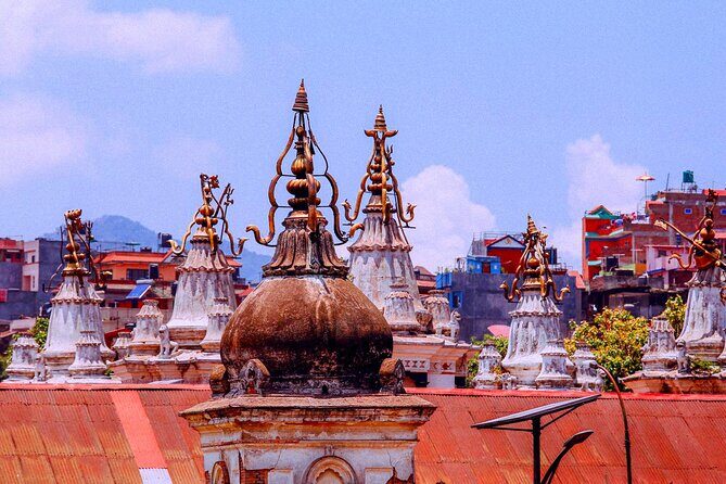 Pashupatinath Temple, Hindu Crematorium and Aarati in-depth Tour - Sandhya Aarati and the Bagmati River: Where the Ritual Energy Hits