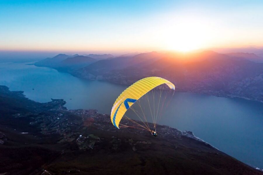 Pokhara: 30-Minute Tandem Paraglide - The pro photos and the 10GB phone problem