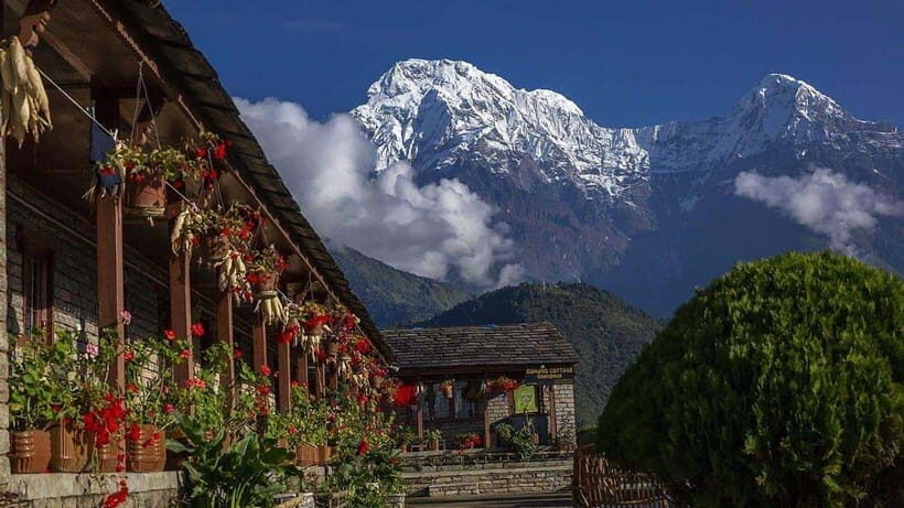 Pokhara: 4-Day Ghorepani, Poonhill & Ghandruk Mountain Trek - Tea houses, blankets, and what “simple” means in practice