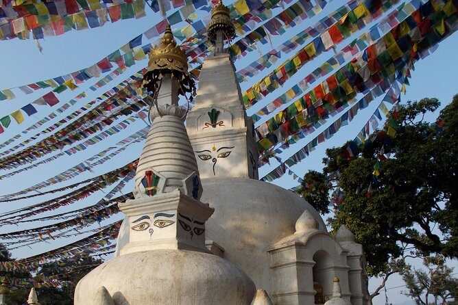 Sabbatical in Nepal: A Mixture of Nature, Culture & Spiritual Experiential Tour - Sauraha and the Tharu village evening: wildlife territory that still has a human heartbeat