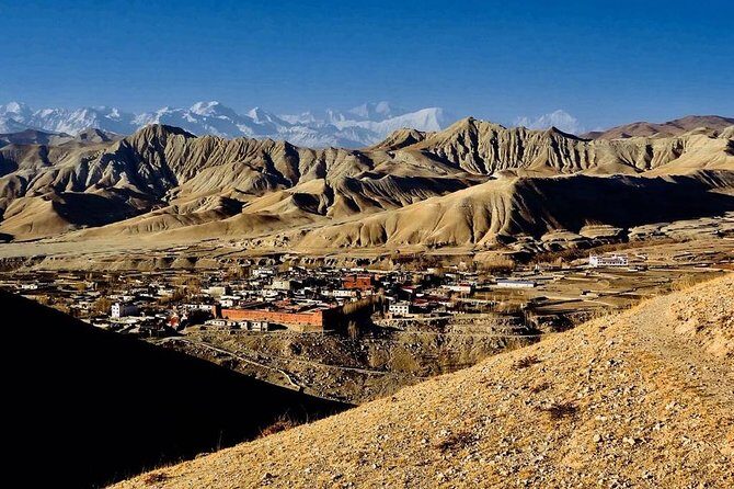 Upper Mustang Classic Trek with Local guide - Charang Monastery and the Jomsom Connection